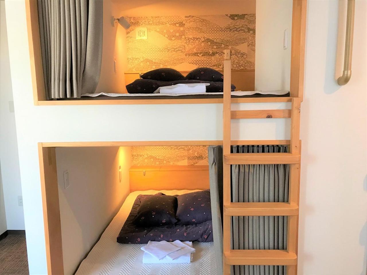 K's House - Travelers Hostel *
